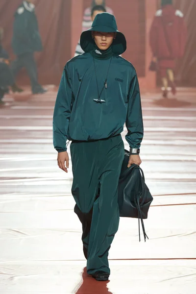 Look 21